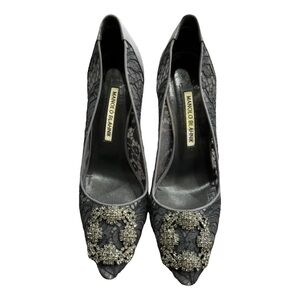 Manolo Blahnik Hangisi 105 Lace Pumps | Size 37.5